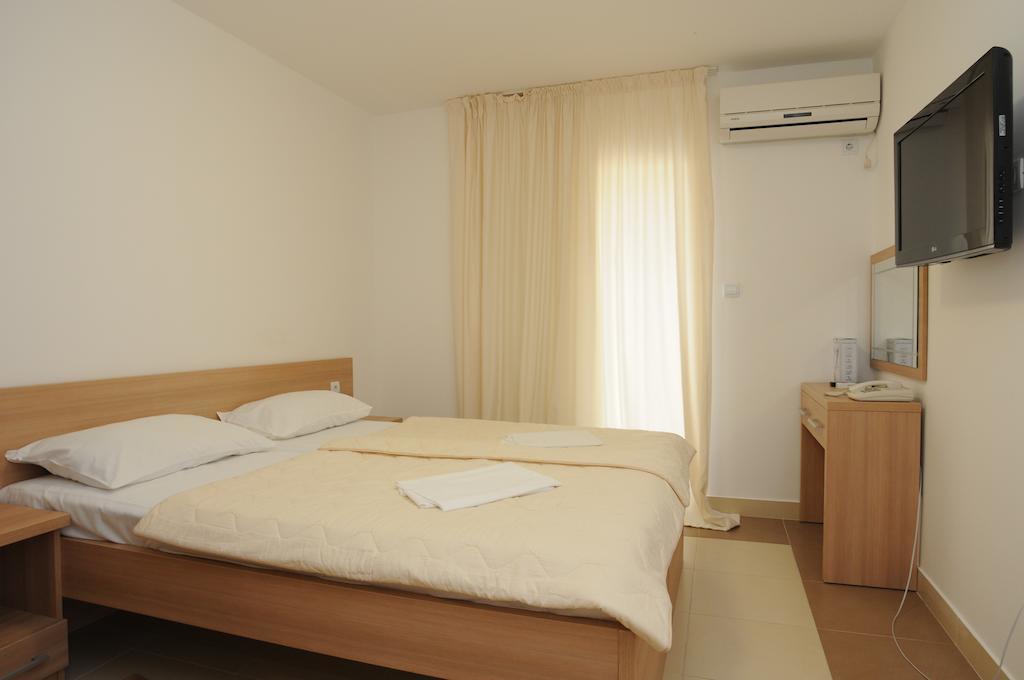 Hotel Anita Budva Ruang foto